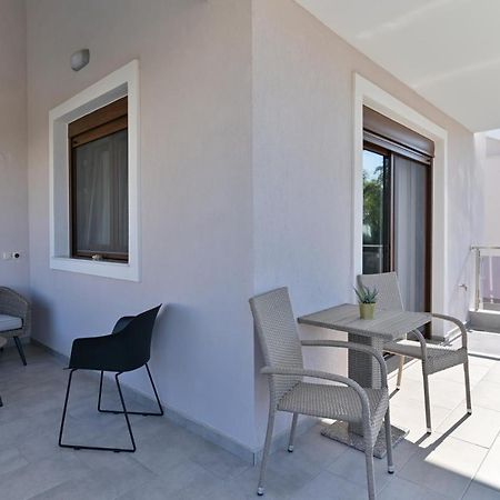 ניקיטי Kalli'S Apartments מראה חיצוני תמונה